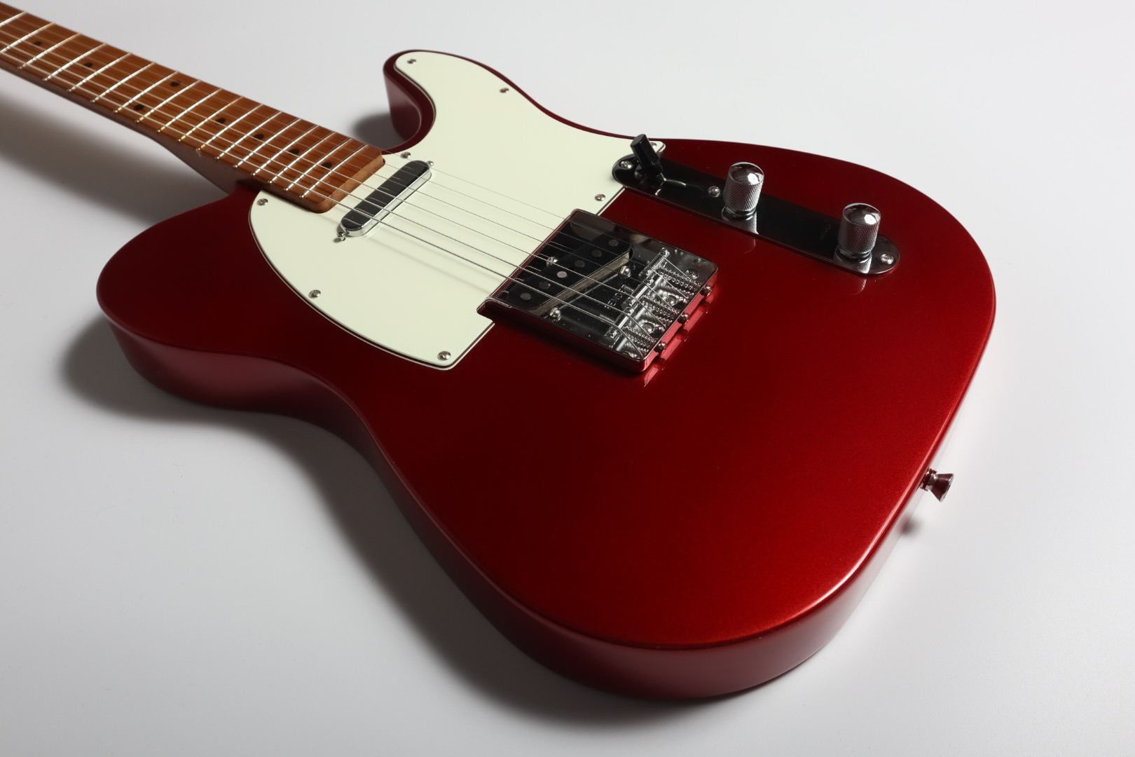 Candy Apple Red | Paint | Nitro | Oxford Guitar